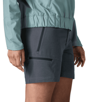 Pantaloni scurți Patagonia Terravia Trail Shorts - 6 in. Women Black