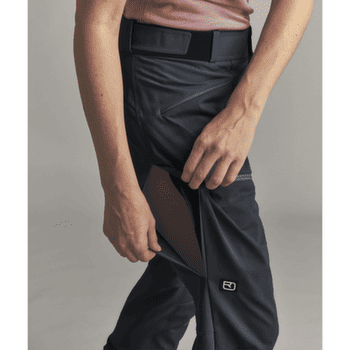 Pantaloni Ortovox ORTLER SOFTSHELL PLUS PANTS WOMEN 90201 black raven