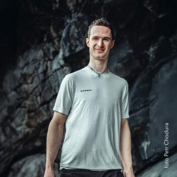 Tricou cu mânecă scurtă Mammut Massone Light T-Shirt Men 3818 dark mammut red