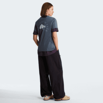 Tricou cu mânecă scurtă The North Face Monte Regular Short Sleeve Tee - Graphic Women 0U3 GRANITE GREY