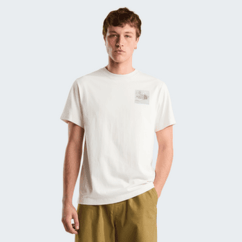 Tricou cu mânecă scurtă The North Face Mountain Escape Relaxed Short Sleeve Tee - Graphic Men WHITE DUNE