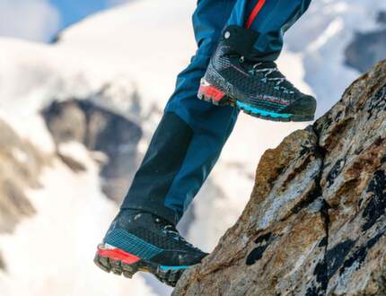 Cele mai bune cizme de trekking 2026 + recenzii - cum să alegeți cele mai bune