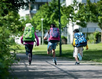 Rucsacuri școlare deuter. Spate sănătos chiar și cu încărcături grele